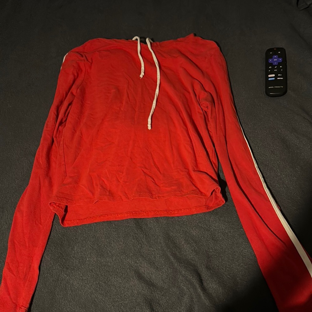 Red Heart & Hips Semi-Cropped T-shirt